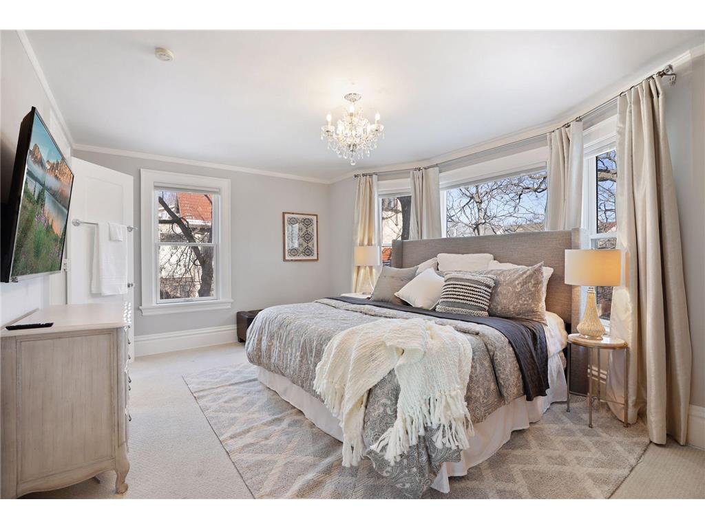 2504 Euclid Place Minneapolis MN 55405 7008026 image31