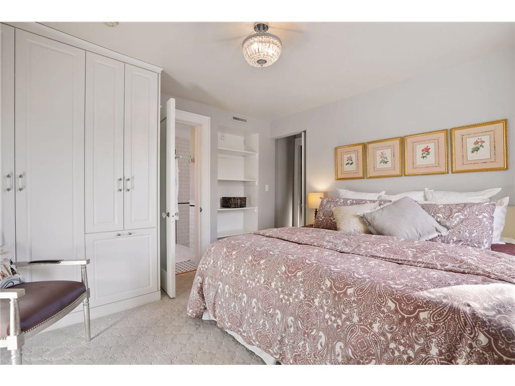 2504 Euclid Place Minneapolis MN 55405 7008026 image42