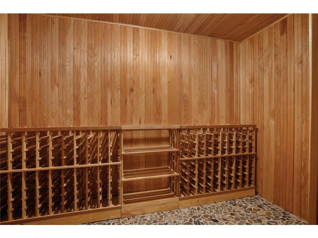 2504 Euclid Place Minneapolis MN 55405 7008026 image57