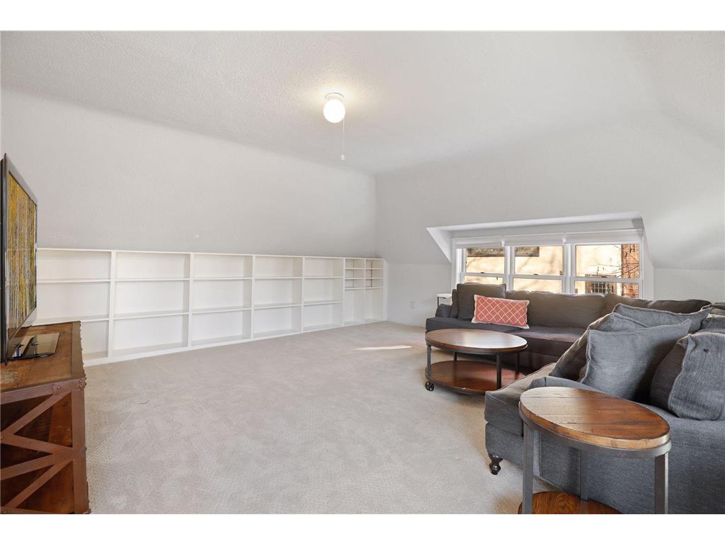 2504 Euclid Place Minneapolis MN 55405 7008026 image61