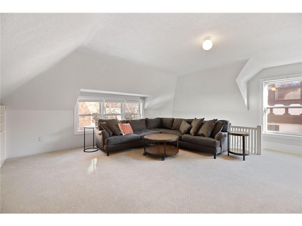 2504 Euclid Place Minneapolis MN 55405 7008026 image62