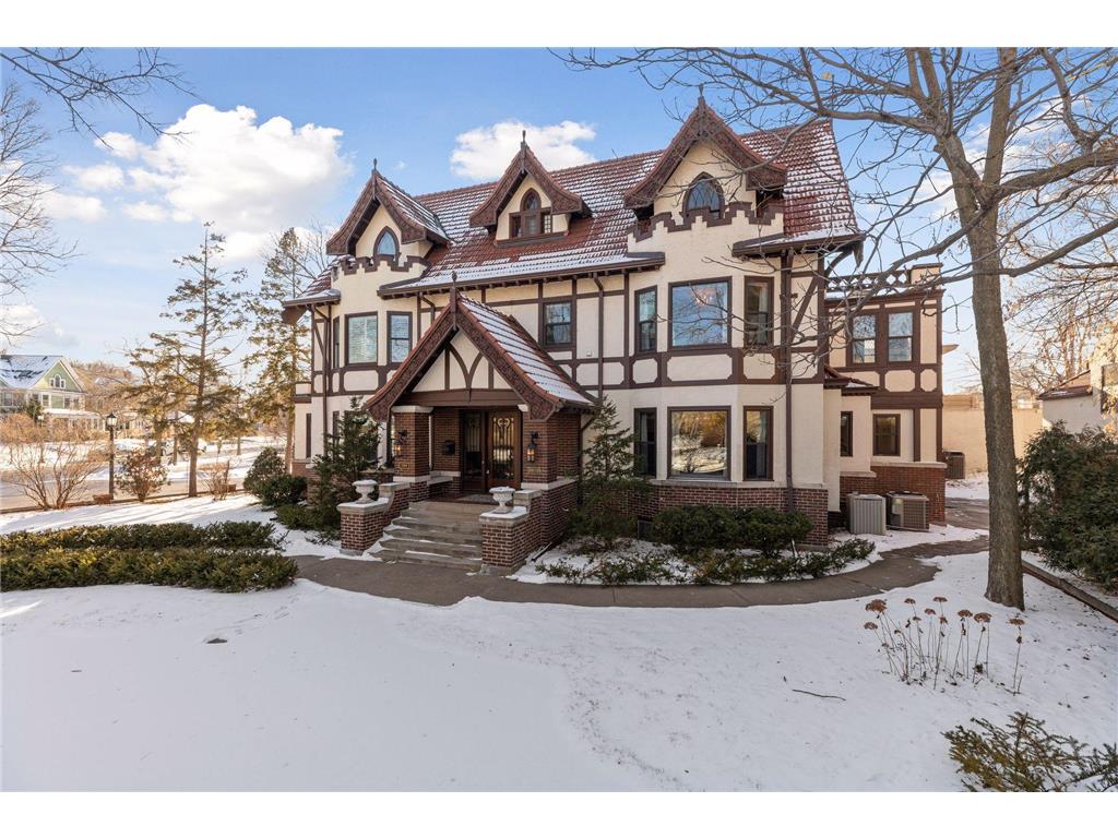 2504 Euclid Place Minneapolis MN 55405 7008026 image78