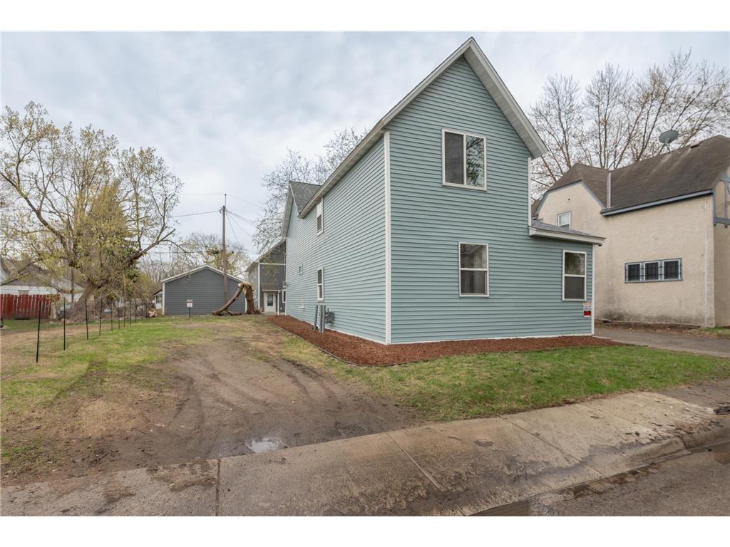 2504 Humboldt Avenue N Minneapolis MN 55411 6757550 image1