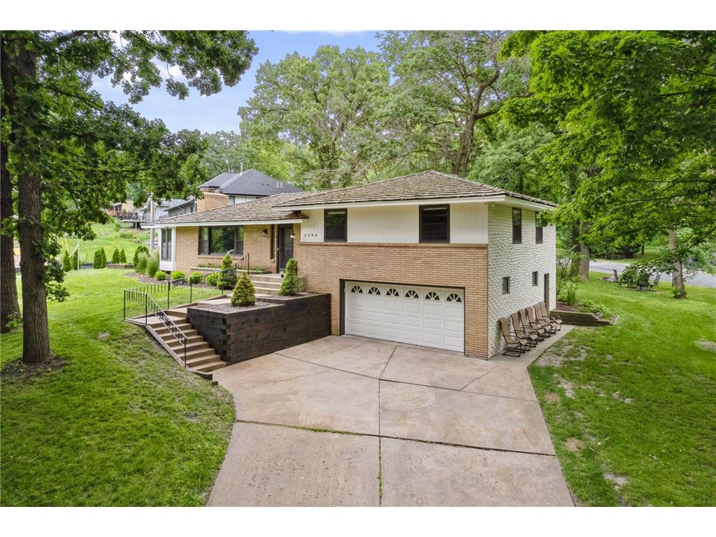 2504 Oakwood Drive Burnsville MN 55306 6560366 image1