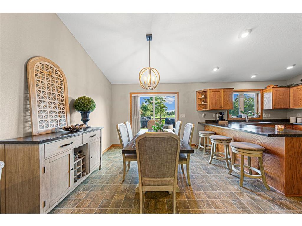 2505 30th Street NW Faribault MN 55021 7061487 image17