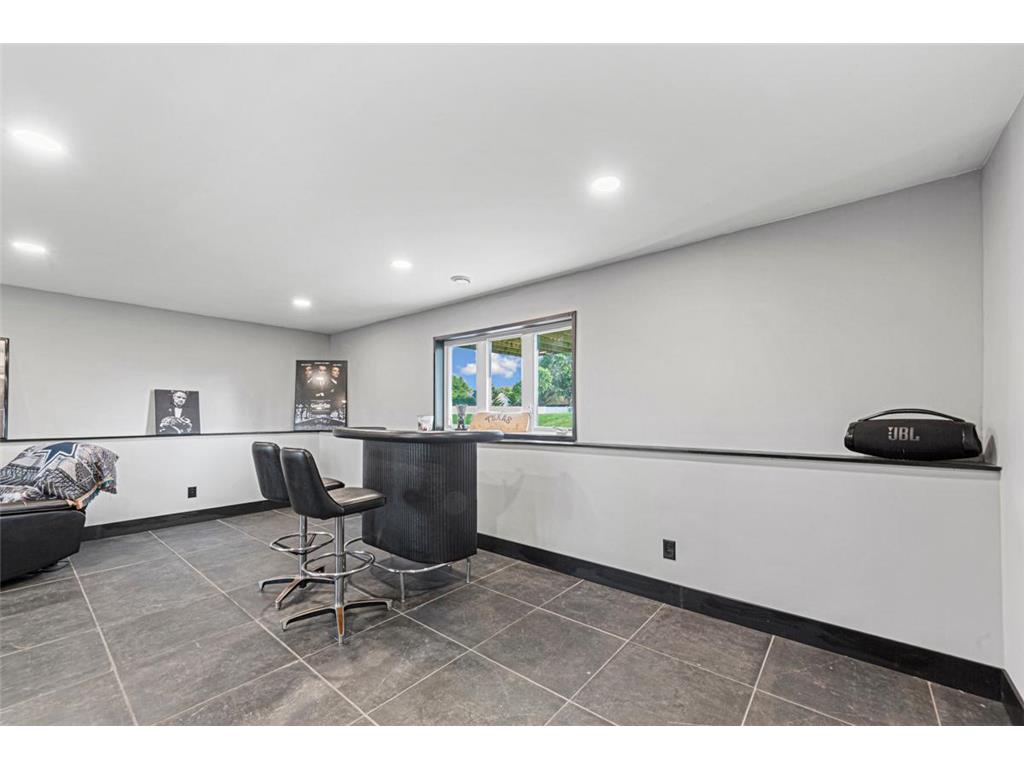 2505 30th Street NW Faribault MN 55021 7061487 image39