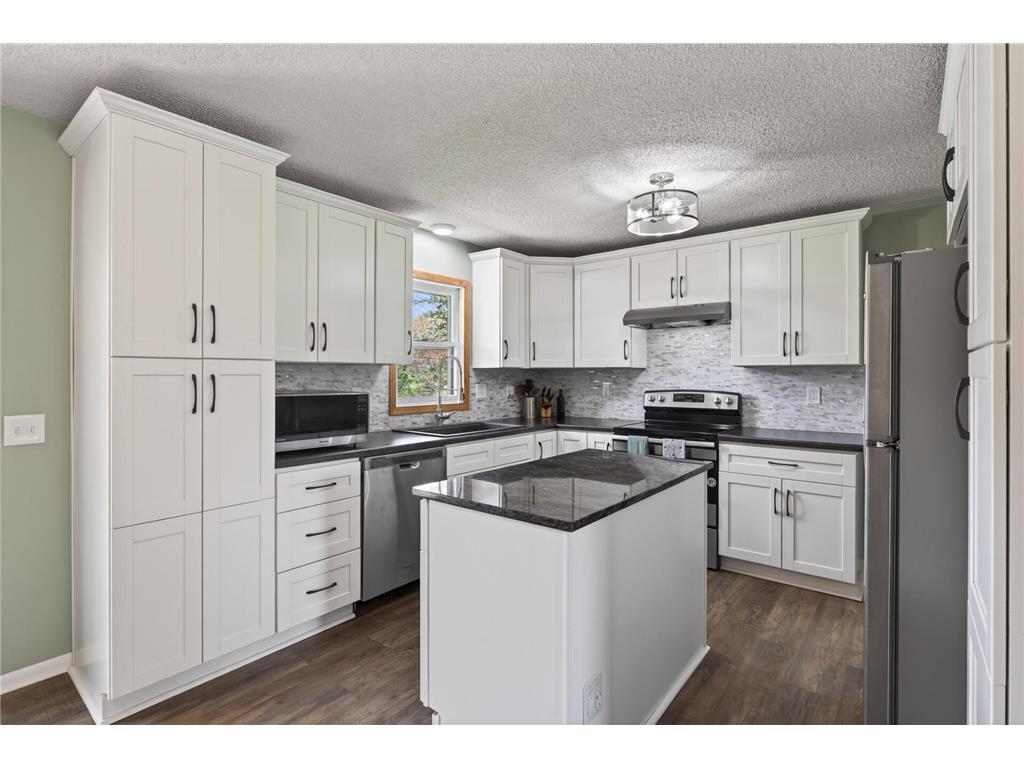 2505 Brenner Street Roseville MN 55113 7022565 image12