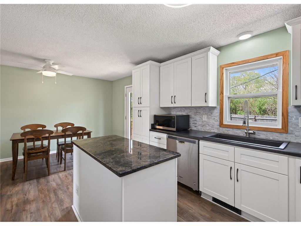 2505 Brenner Street Roseville MN 55113 7022565 image13