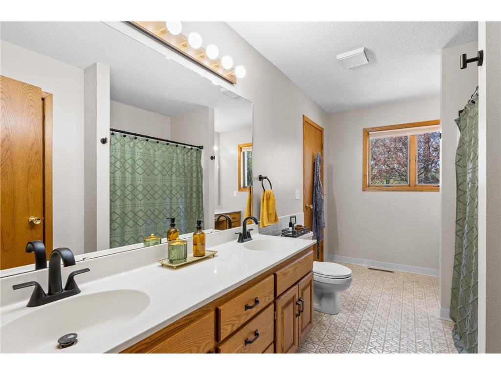 2505 Conifer Avenue Alexandria MN 56308 7072665 image32
