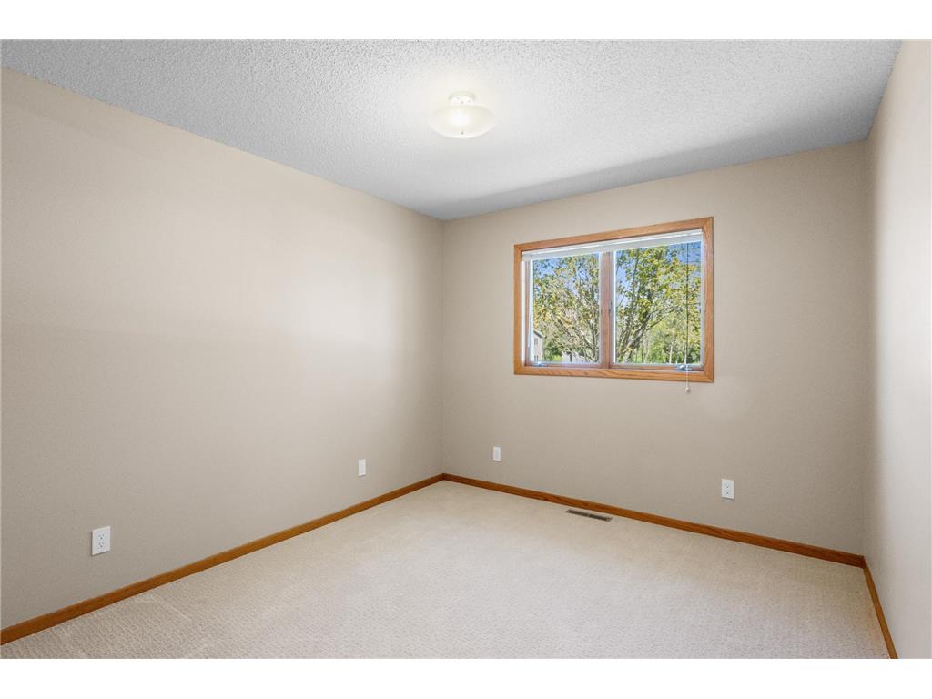 2505 Conifer Avenue Alexandria MN 56308 7072665 image33