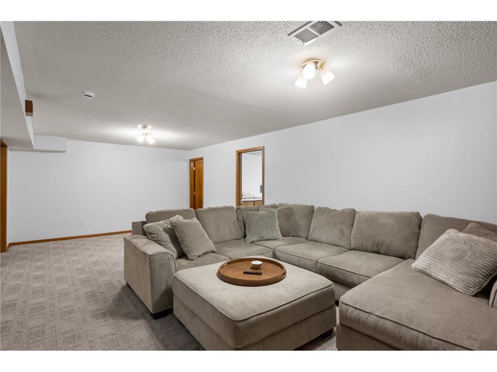 2505 Conifer Avenue Alexandria MN 56308 7072665 image40