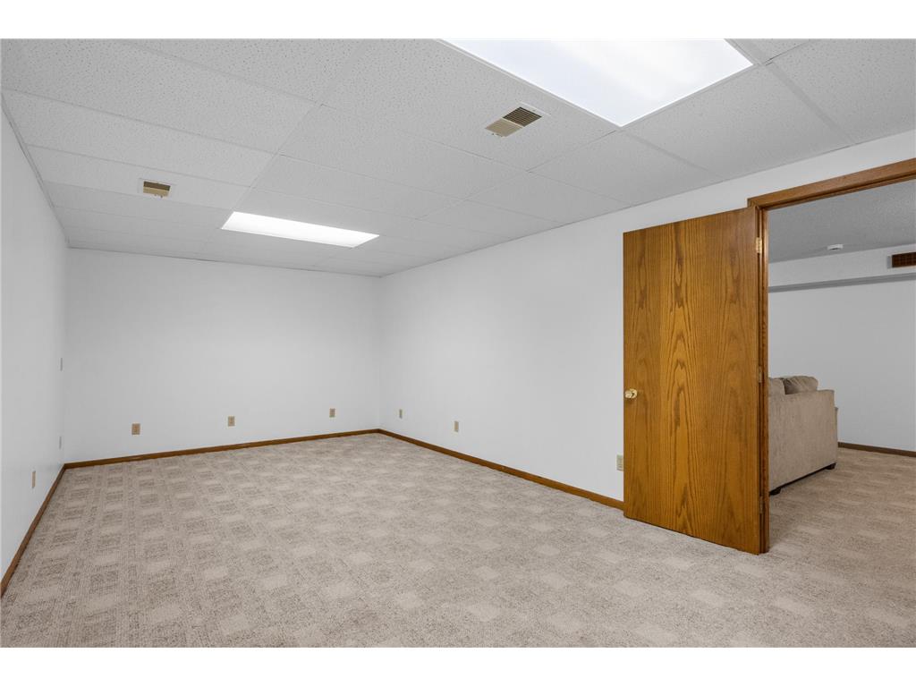 2505 Conifer Avenue Alexandria MN 56308 7072665 image44