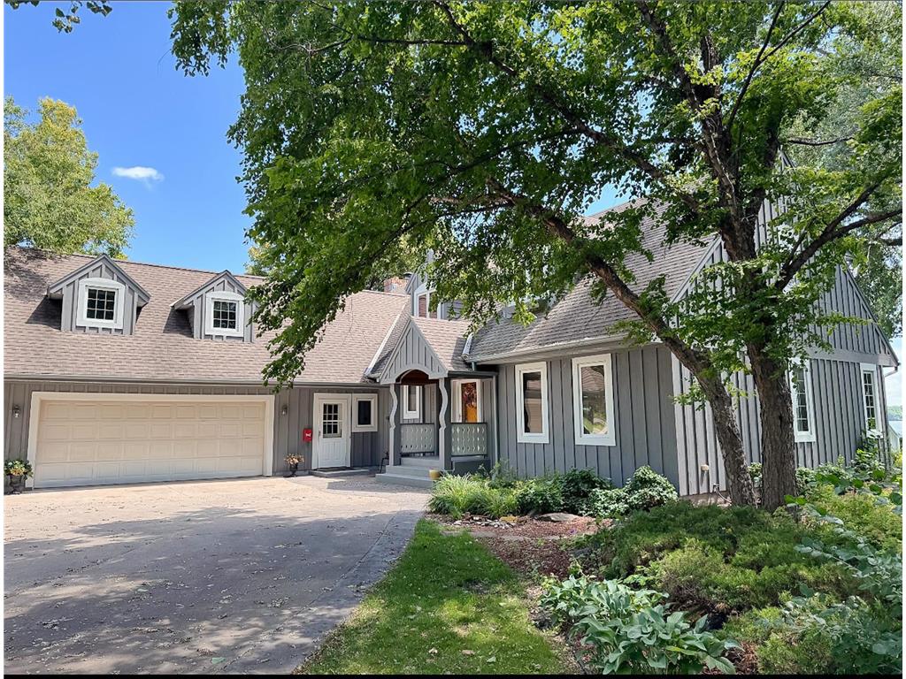 2505 Country Club Drive NE Willmar MN 56201 - Willmar 6772444 image1