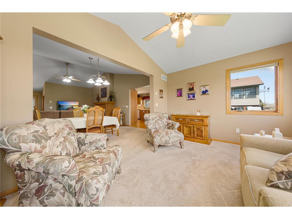 2505 Hulett Court Faribault MN 55021 7061822 image19