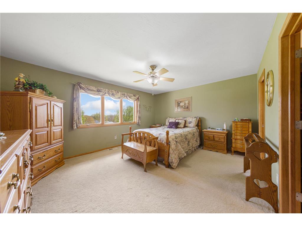 2505 Hulett Court Faribault MN 55021 7061822 image28