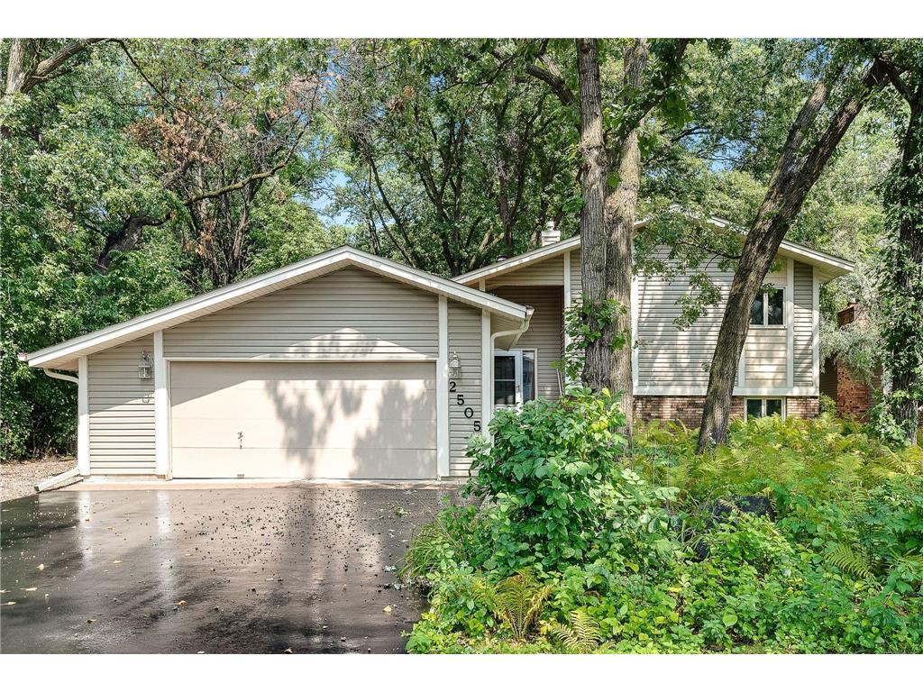 2505 Skillman Circle North Saint Paul MN 55109 6404353 image1