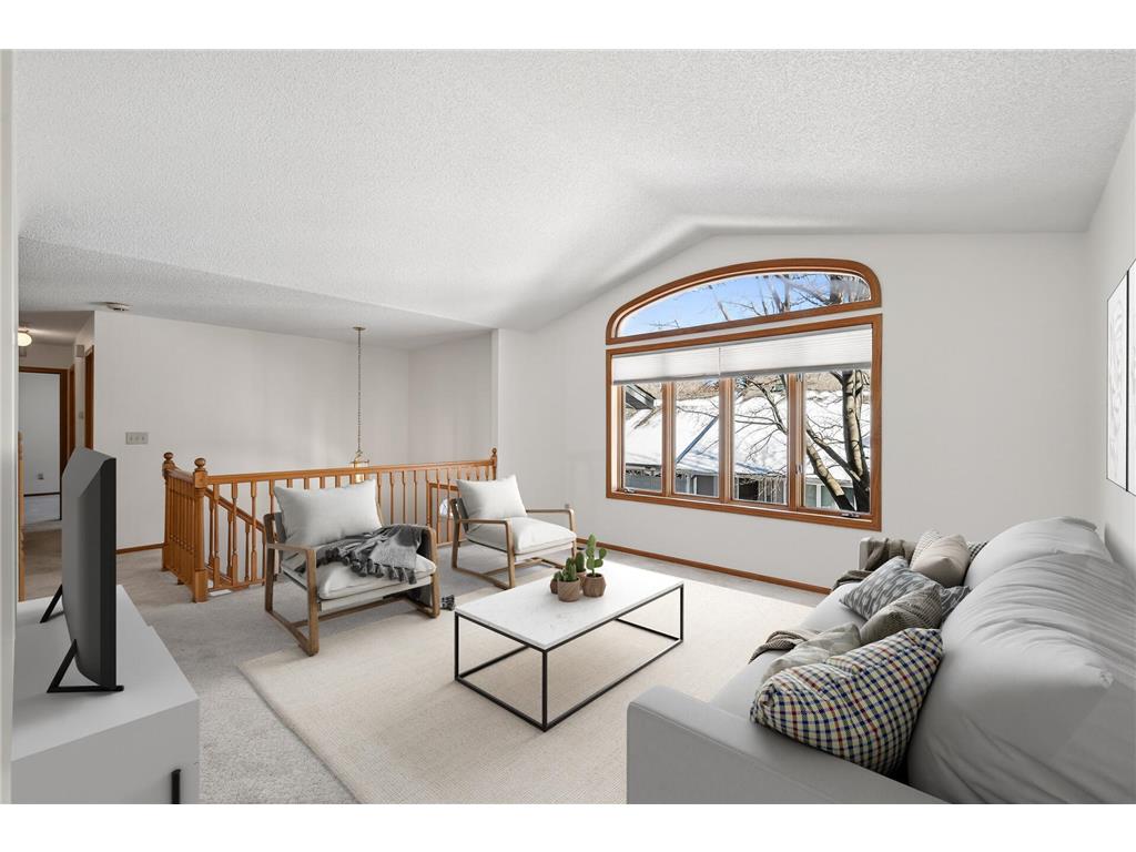 2505 Sumac Ridge White Bear Lake MN 55110 7019365 image2