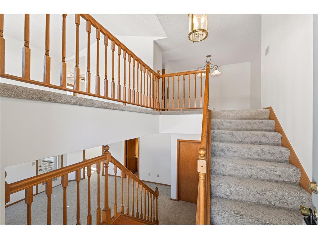 2505 Sumac Ridge White Bear Lake MN 55110 7019365 image22