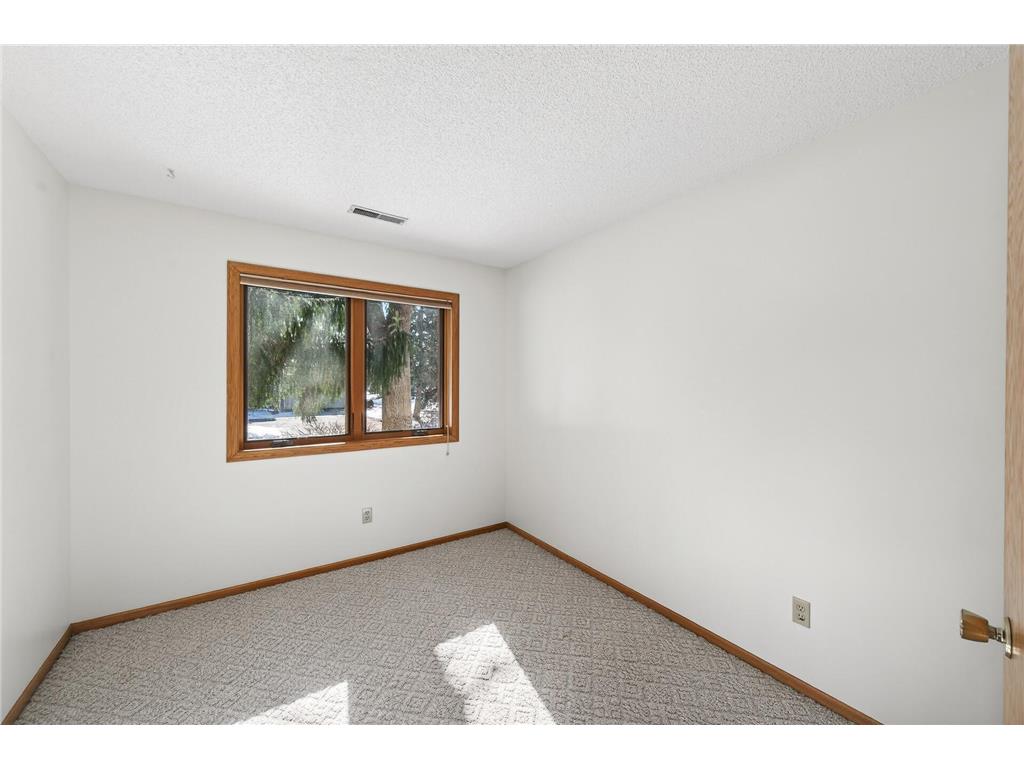 2505 Sumac Ridge White Bear Lake MN 55110 7019365 image27