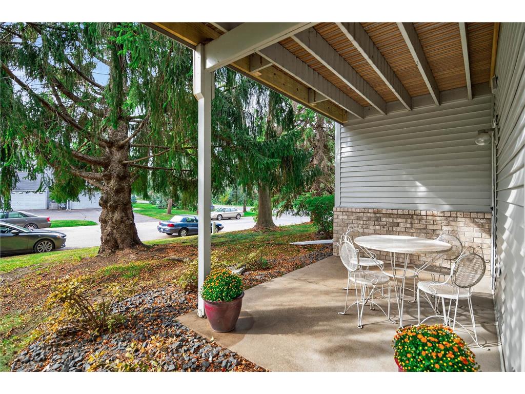 2505 Sumac Ridge White Bear Lake MN 55110 7019365 image30