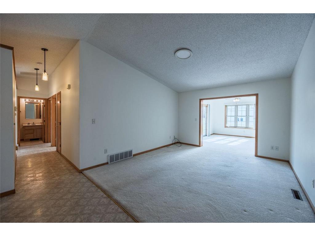 2506 21st Avenue E Hibbing MN 55746 7072010 image14
