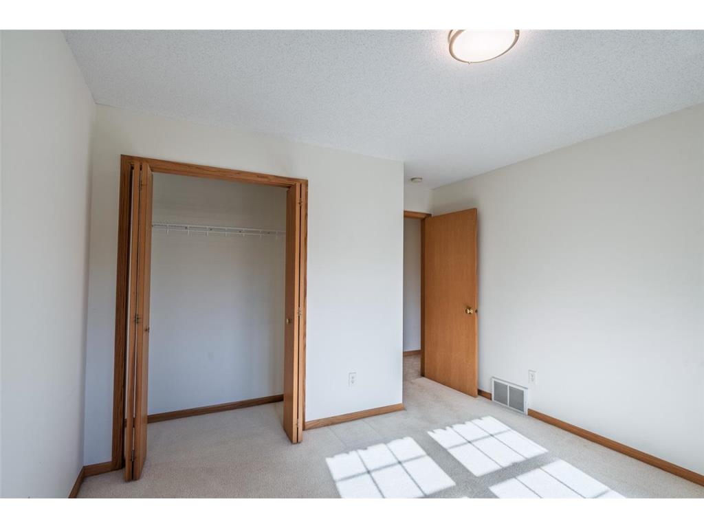 2506 21st Avenue E Hibbing MN 55746 7072010 image18