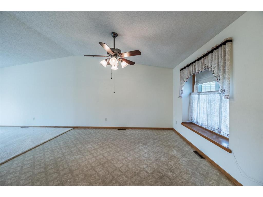 2506 21st Avenue E Hibbing MN 55746 7072010 image7