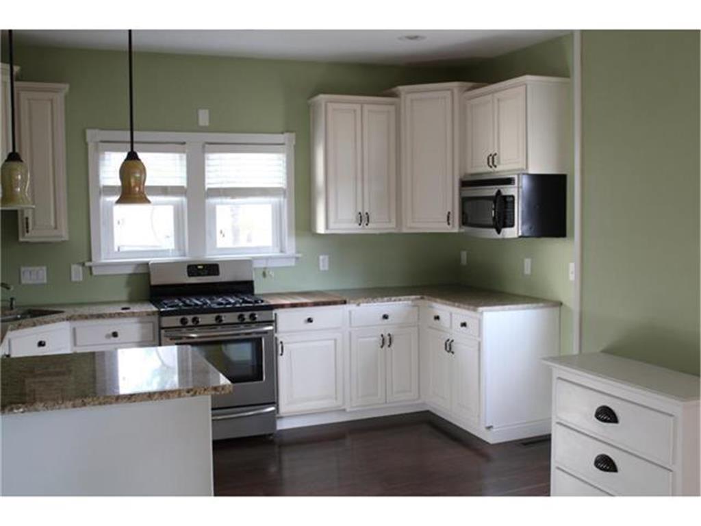 2506 7th Avenue E North Saint Paul MN 55109 7065827 image5