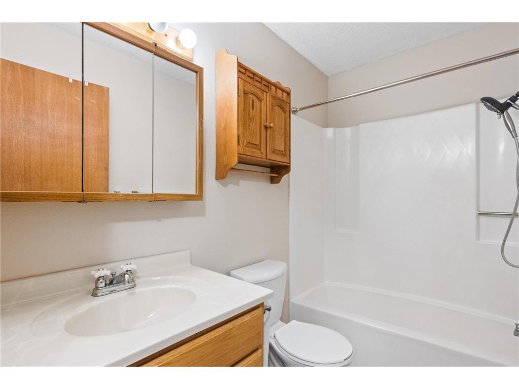 2506 Ranchwood Circle SE Alexandria MN 56308 - Burgen 7018533 image40