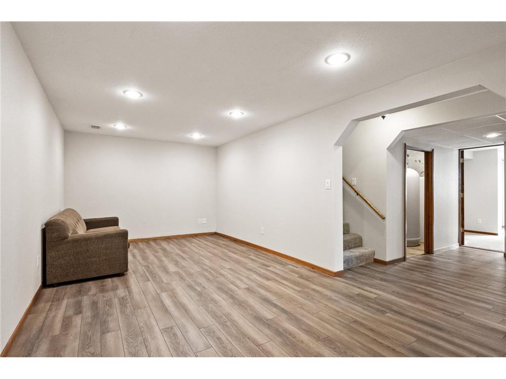 2506 Ranchwood Circle SE Alexandria MN 56308 - Burgen 7018533 image41