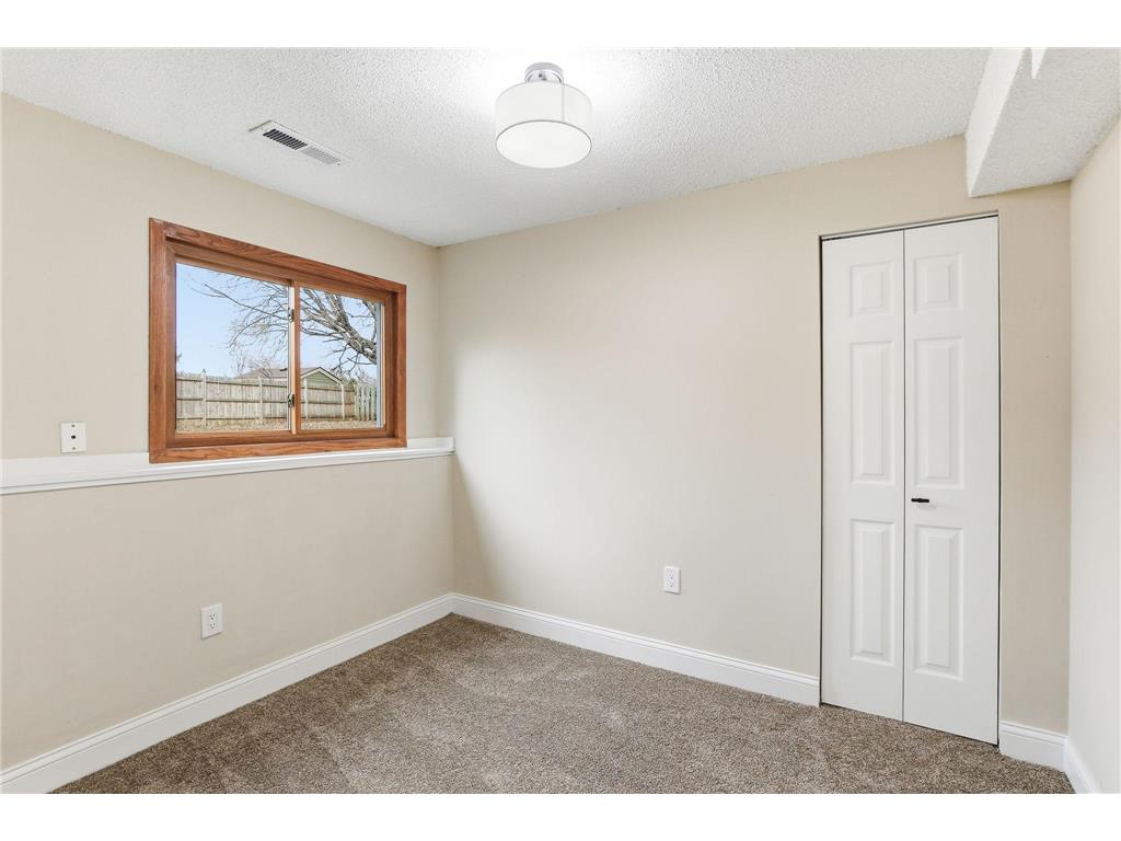 2506 Terrace Drive Burnsville MN 55337 6822469 image18