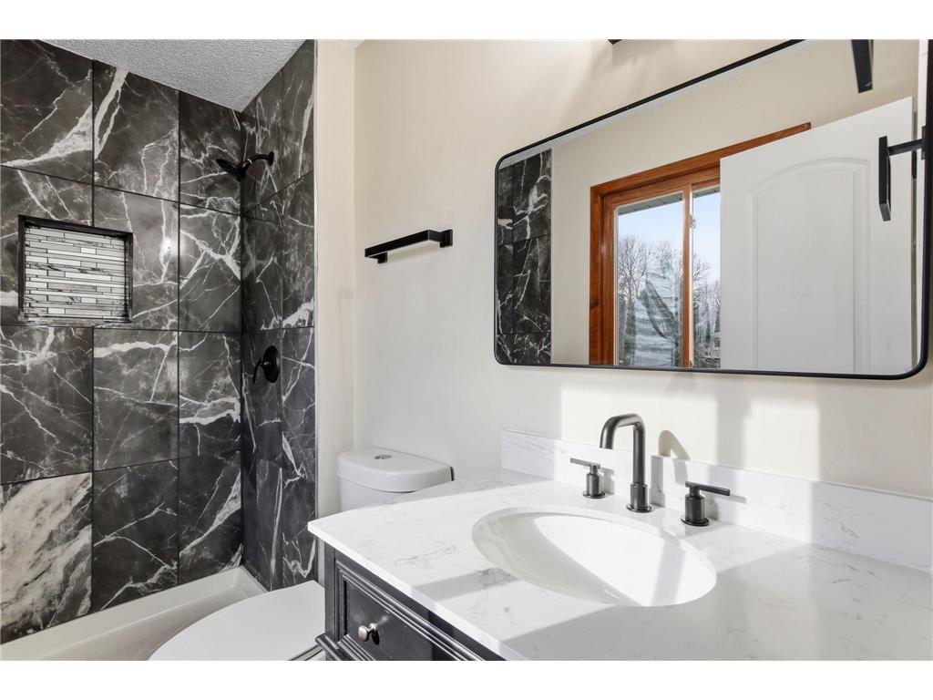 2506 Terrace Drive Burnsville MN 55337 6822469 image8