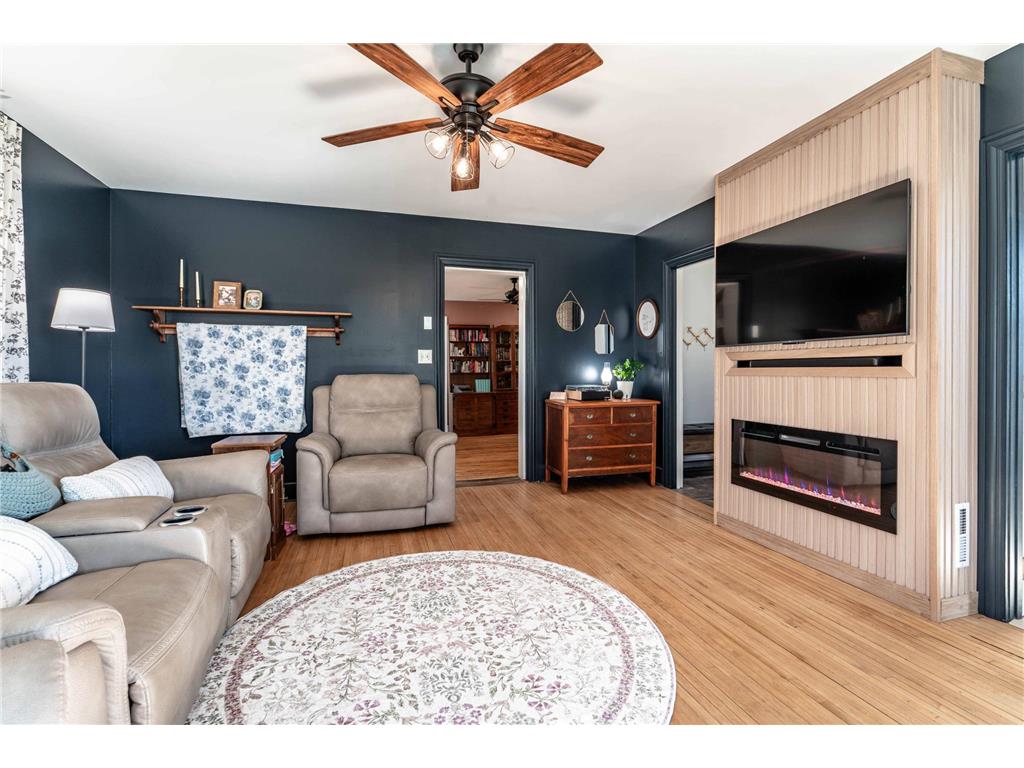 25063 179th Avenue Fergus Falls MN 56537 7060663 image40