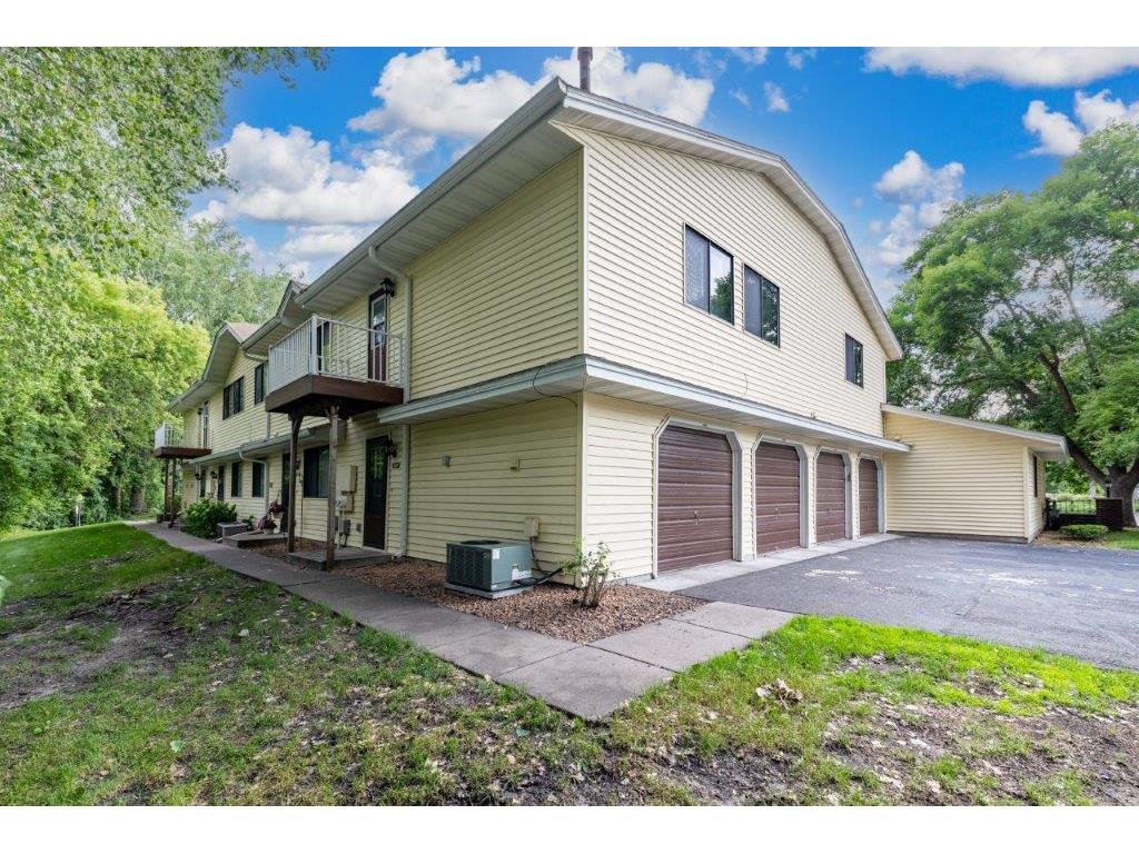 2507 Brookdale Lane Brooklyn Park MN 55444 7097850 image2