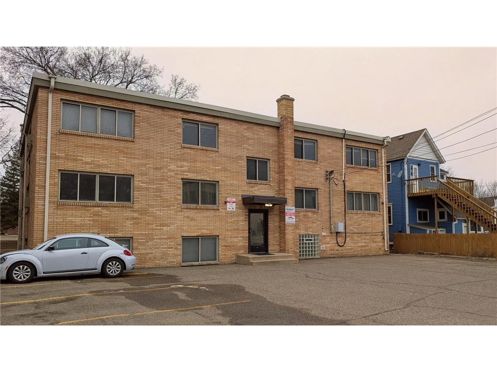 2507 Bryant Avenue S #002 Minneapolis MN 55405 7046738 image10