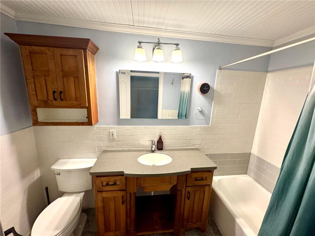 2507 Bryant Avenue S #002 Minneapolis MN 55405 7046738 image6
