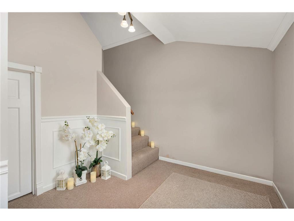 2507 Lyndale Avenue S Minneapolis MN 55405 6812015 image12