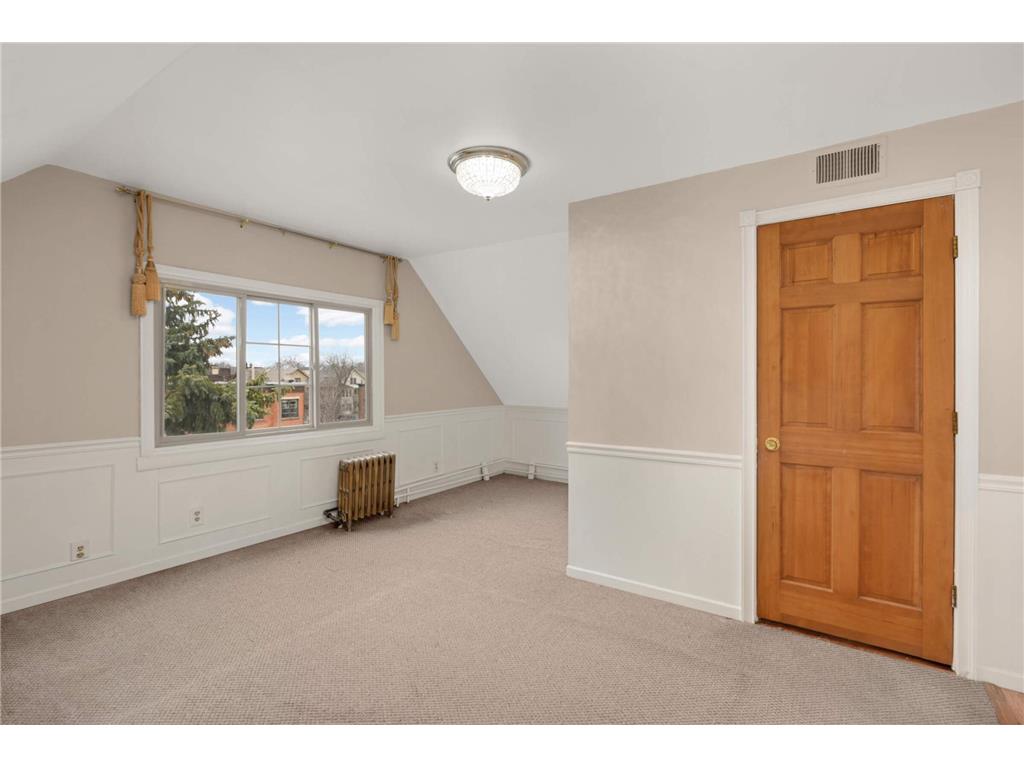 2507 Lyndale Avenue S Minneapolis MN 55405 6812015 image16
