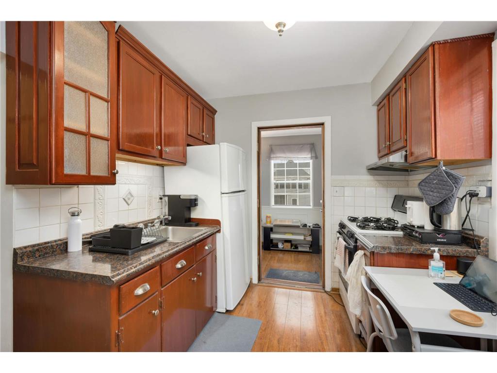 2507 Lyndale Avenue S Minneapolis MN 55405 6812015 image38