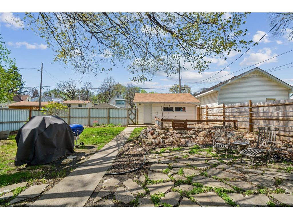 2507 Thomas Avenue N Minneapolis MN 55411 7069438 image17