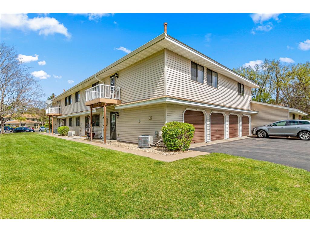 2508 Brookdale Lane Brooklyn Park MN 55444 7065459 image1