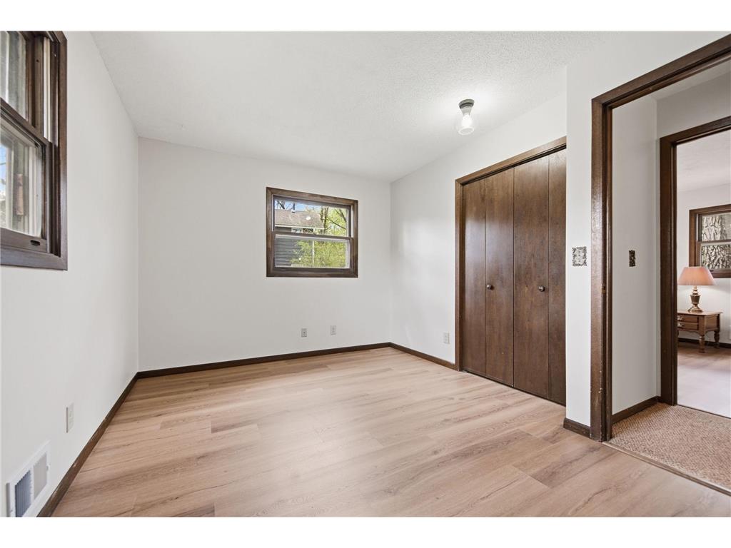 2508 Sherwood Road Mounds View MN 55112 7068061 image20