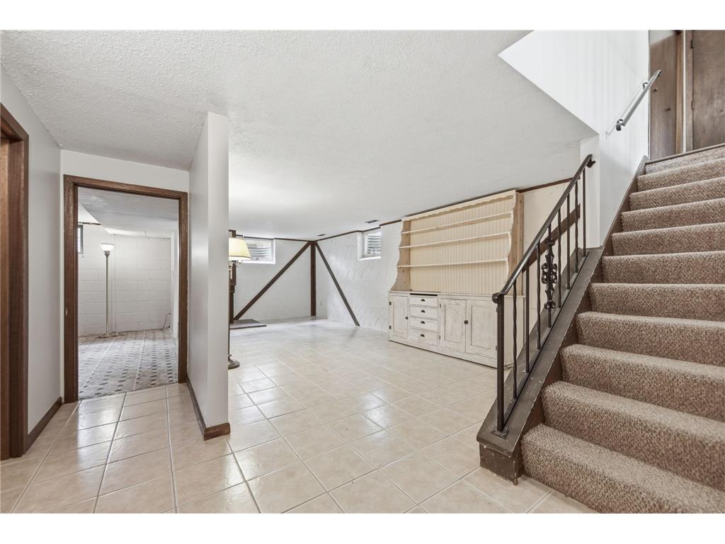 2508 Sherwood Road Mounds View MN 55112 7068061 image24