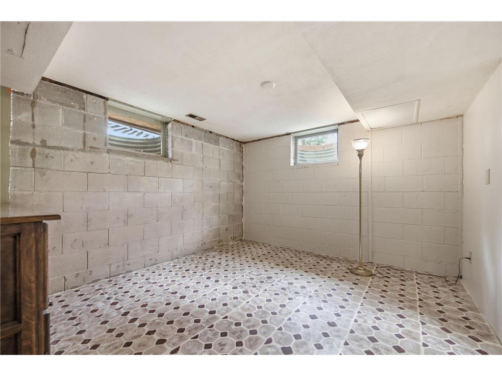 2508 Sherwood Road Mounds View MN 55112 7068061 image29