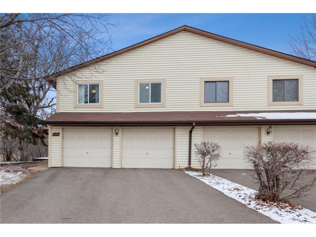 2508 Woodbridge Street Roseville MN 55113 6463462 image1