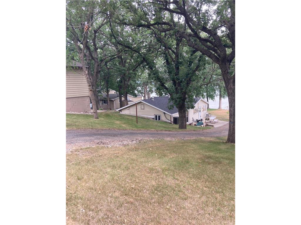 25085 Hickory Road Dane Prairie Twp MN 56537 - Wall 6412280 image1