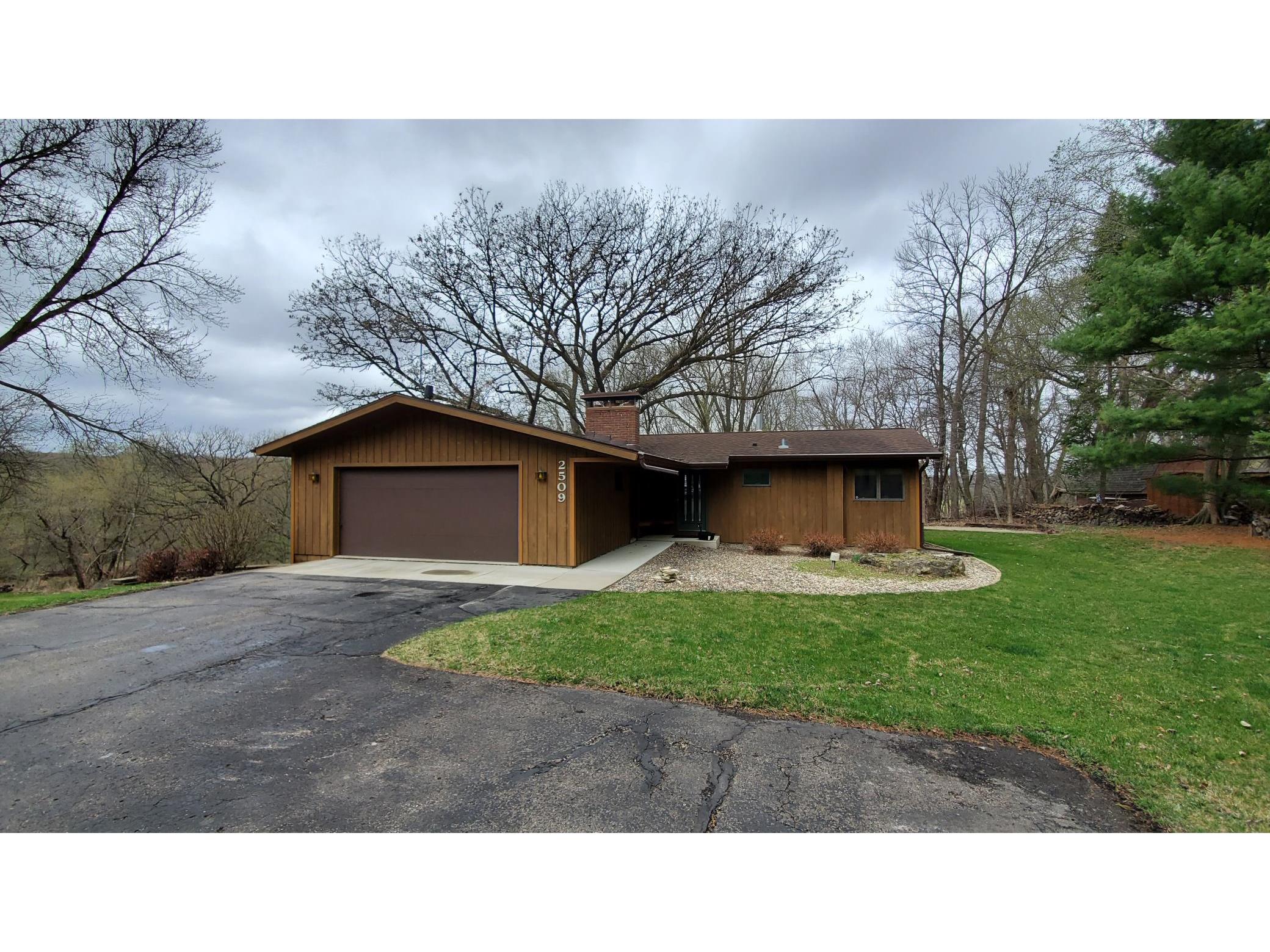 2509 E River Road NE, Rochester, MN 55906 MLS 5737547 Edina Realty