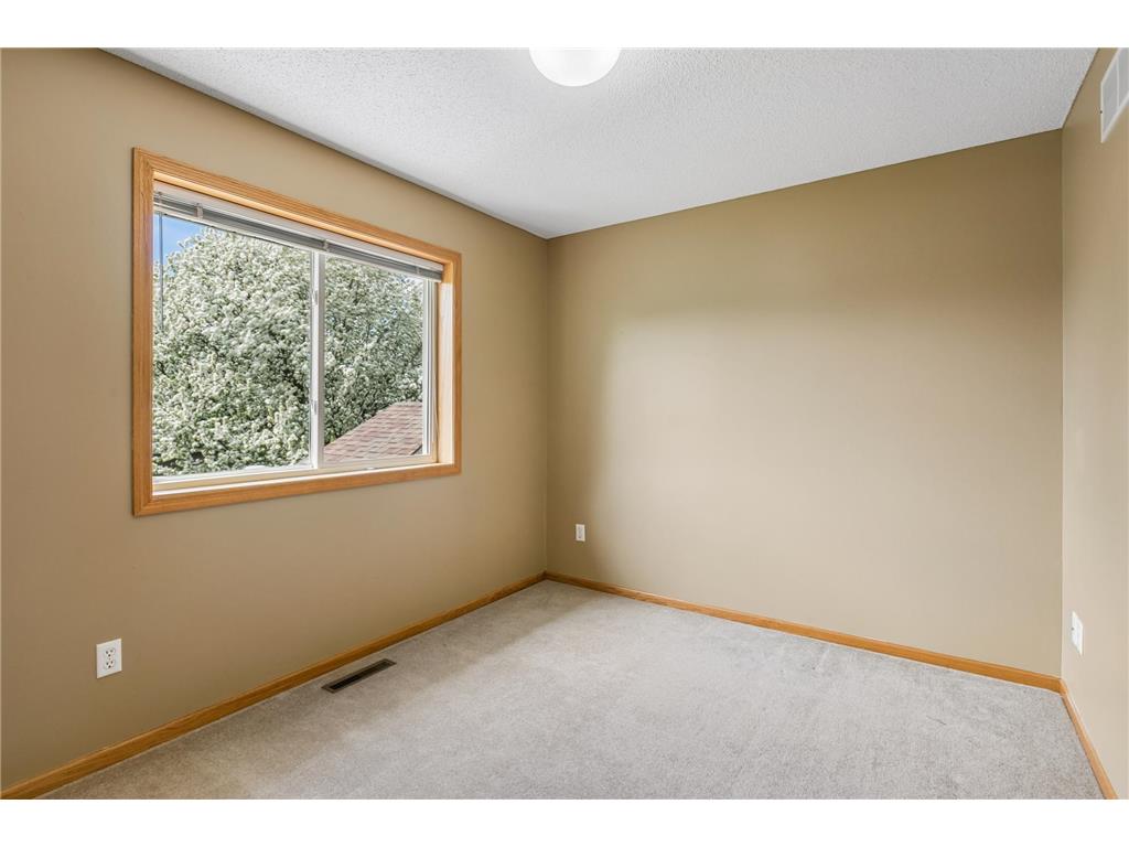 2509 Edinbrook Terrace Brooklyn Park MN 55443 7068085 image22