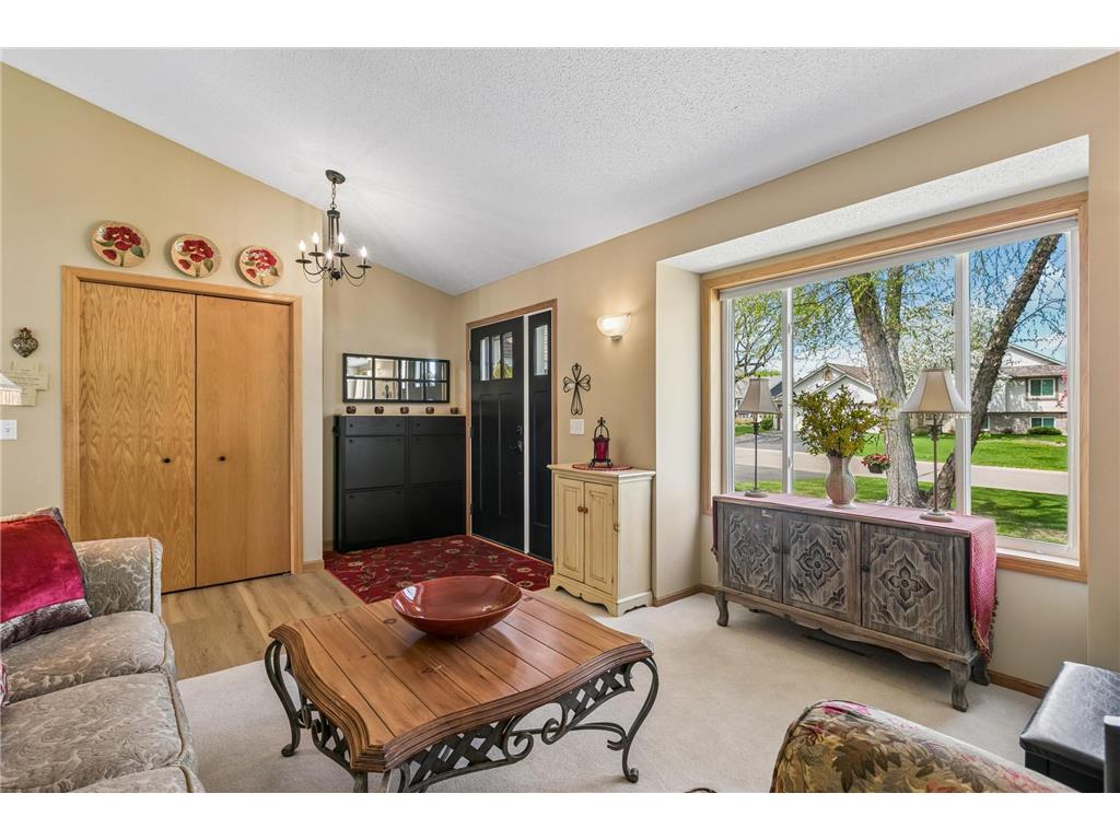 2509 Edinbrook Terrace Brooklyn Park MN 55443 7068085 image5