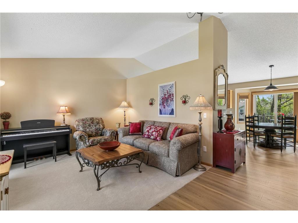 2509 Edinbrook Terrace Brooklyn Park MN 55443 7068085 image6